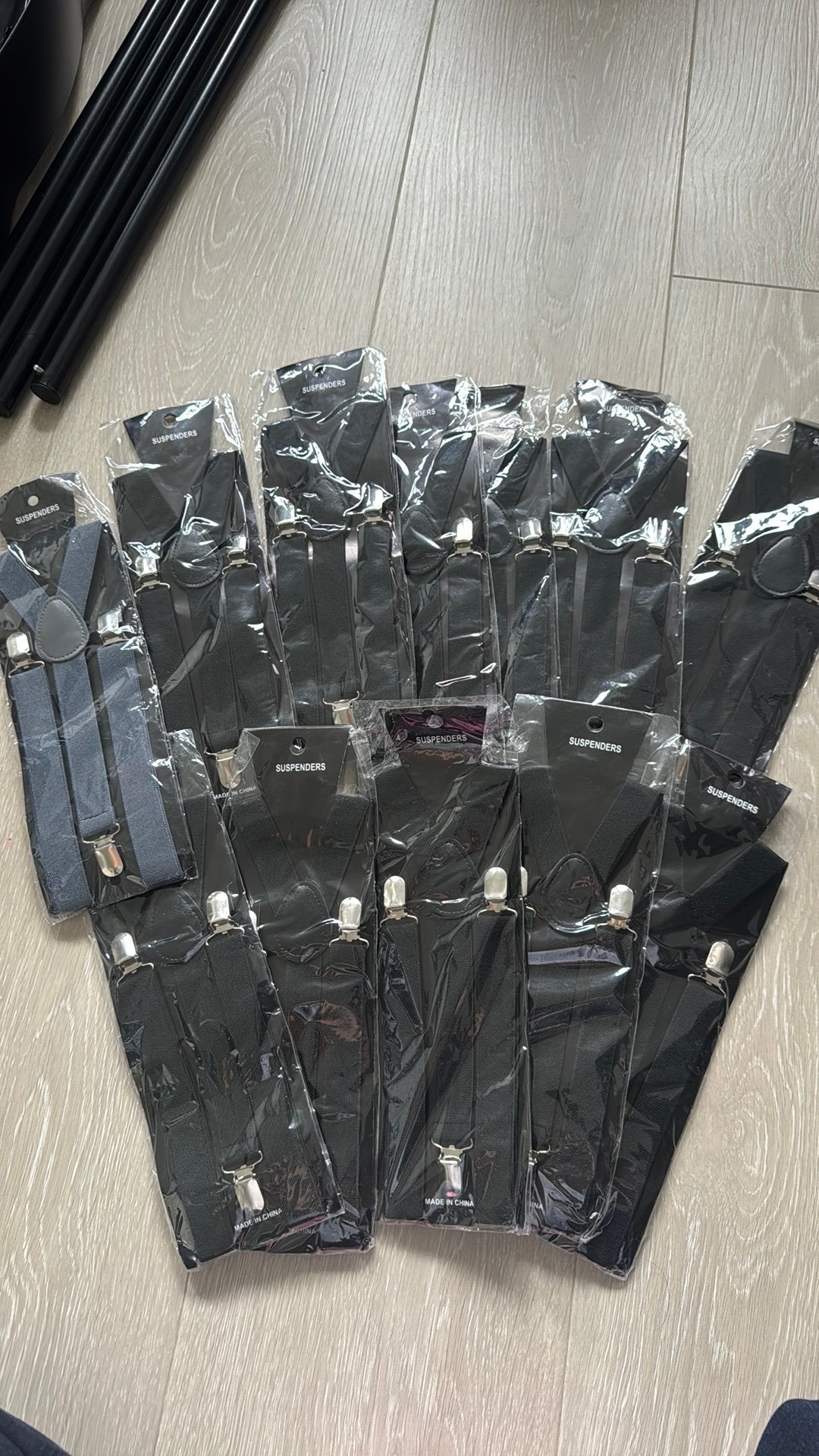 Bretels zwart 12 stuk 11 zwarte 1 blauwe, Kleding | Dames, Trouwkleding en Trouwaccessoires, Ophalen of Verzenden, Nieuw, Zwart