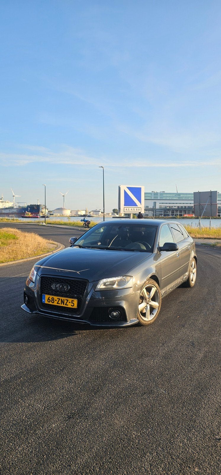 Audi A3 1.4 Tfsi 92KW Sportback S-tronic 2013 Grijs, Auto's, Audi, Euro 5, 125 pk, Zwart, 4 cilinders