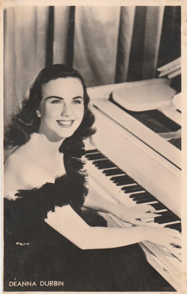 Ansichtkaart, Artiest,  Deanna Durbin   (725), Verzamelen, Verzenden, 1920 tot 1940, Sterren en Beroemdheden