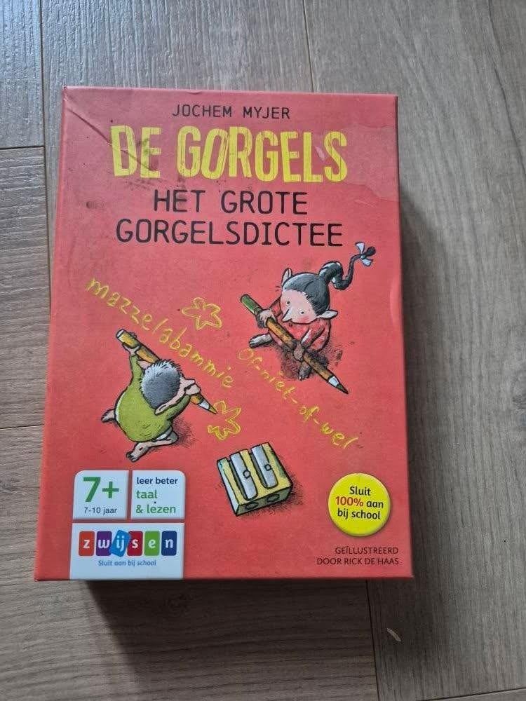 De Gorgels - Het Grote Gorgelsdictee, Hobby en Vrije tijd, Gezelschapsspellen | Bordspellen, Gebruikt, Ophalen of Verzenden