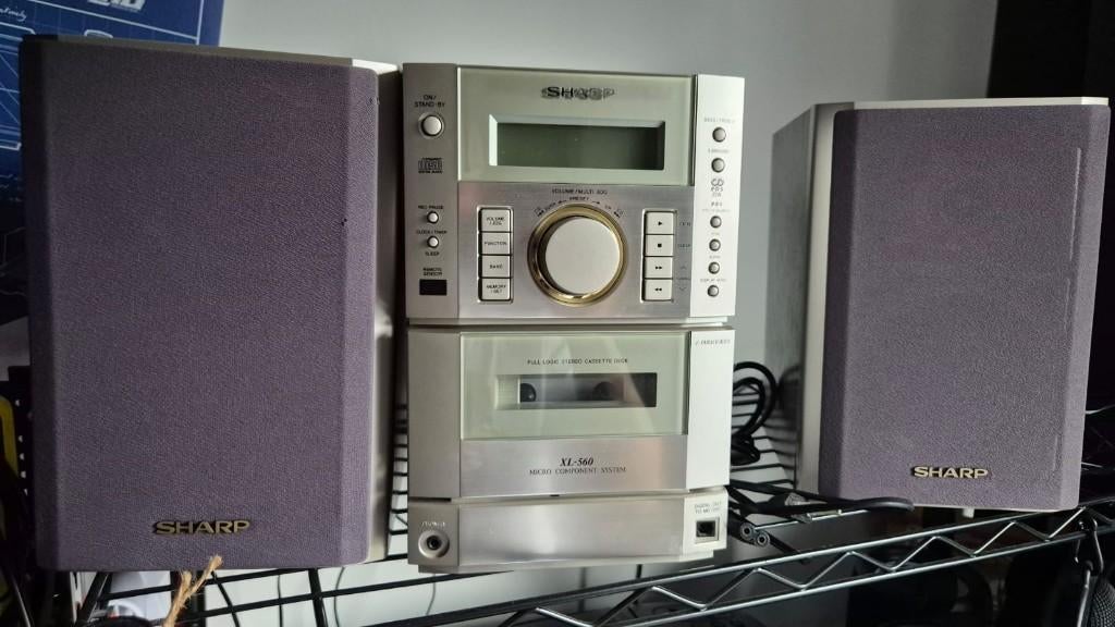 Sharp Radio, Ophalen, Gebruikt