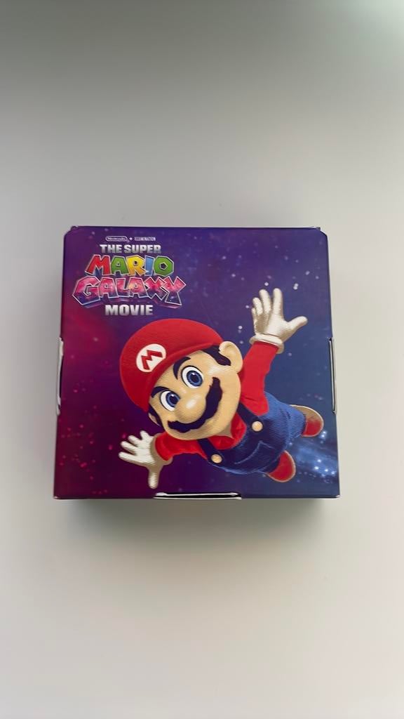 The super mario galaxy cion, Ophalen of Verzenden, Zo goed als nieuw