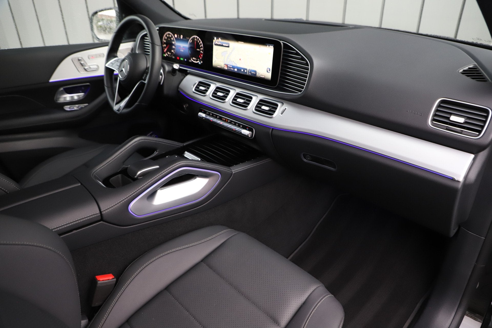 Mercedes-Benz GLE 400e 4-Matic Luxury Line | 381PK | Pano |, Auto's, Automaat, Gebruikt, 4 cilinders, Zwart