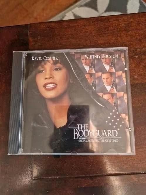 The Bodyguard Soundtrack CD - Whitney Houston, Soundtrack, Ophalen of Verzenden, Gebruikt, Soundtrack