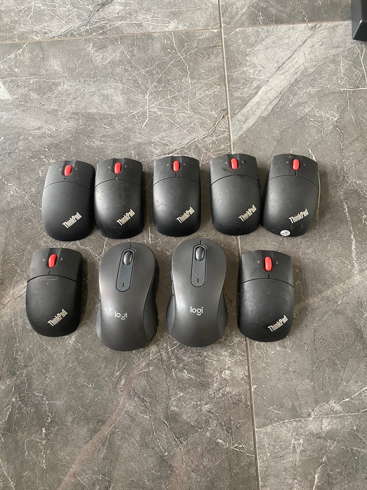 Partij optische muizen lenovo logi 9 stuks, Ophalen of Verzenden, Zo goed als nieuw