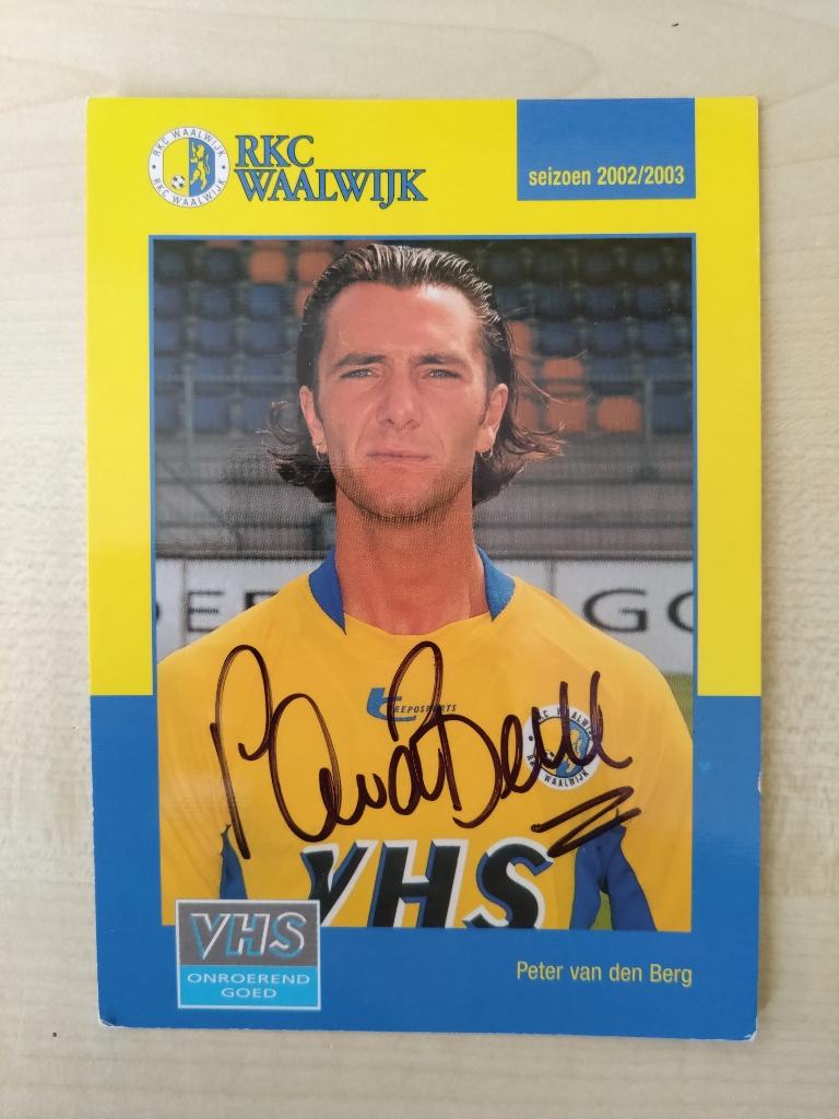 Spelerskaart Peter van den Berg RKC 2002-2003 + handtekening, Verzamelen, Sportartikelen en Voetbal, Verzenden, Zo goed als nieuw
