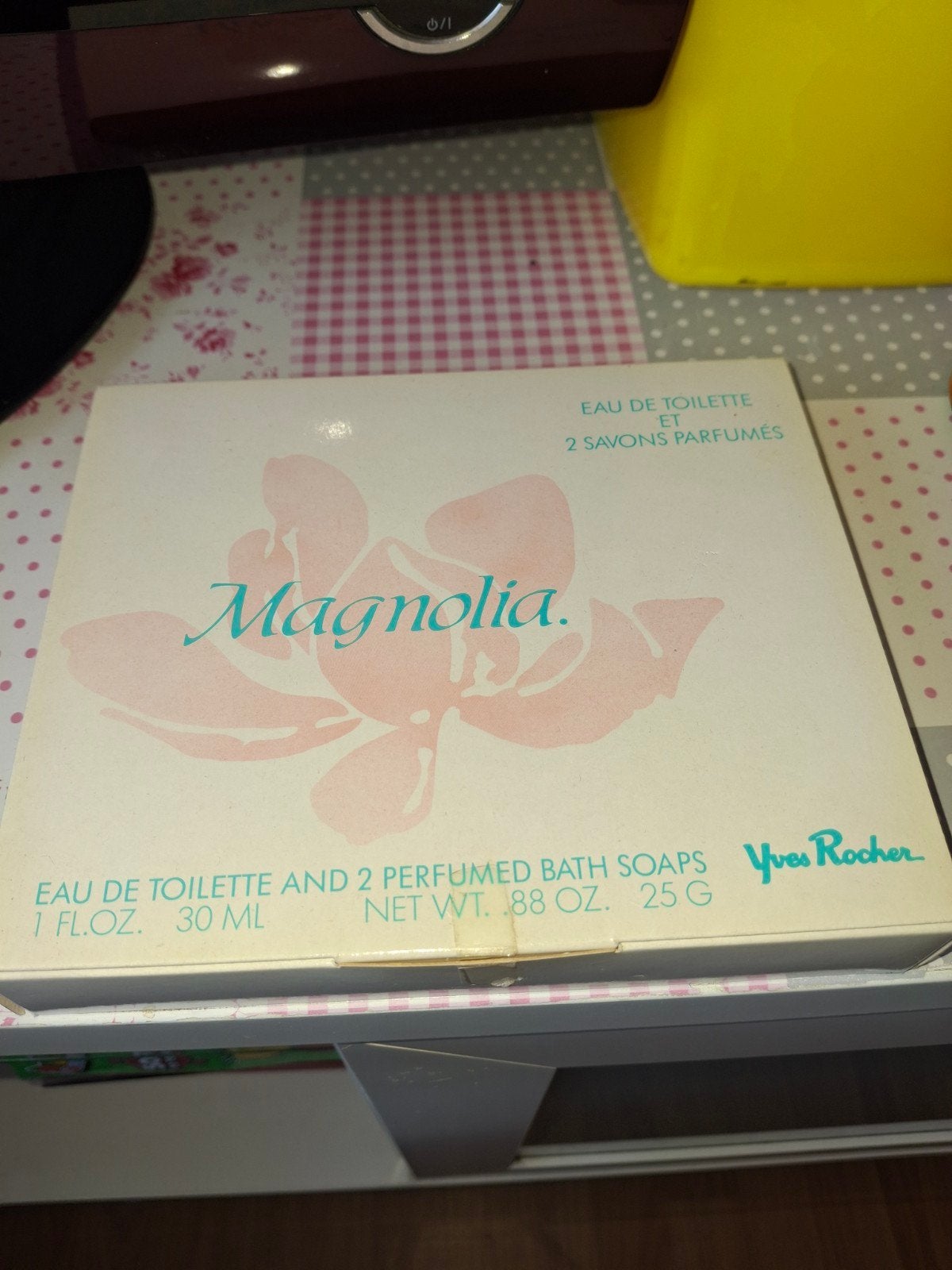 Yves Rocher Magnolia Eau de Toilette & 2 Zeepjes, Ophalen of Verzenden, Nieuw