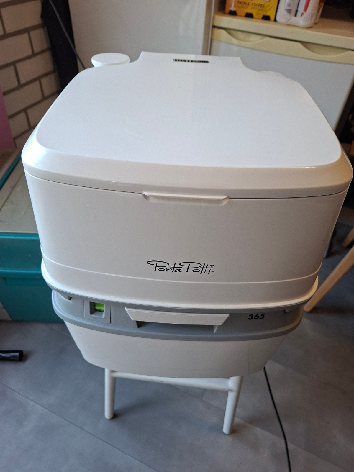 Thetford Porta Potti 365 - Klaar voor gebruik!, Caravans en Kamperen, Ophalen of Verzenden, Zo goed als nieuw