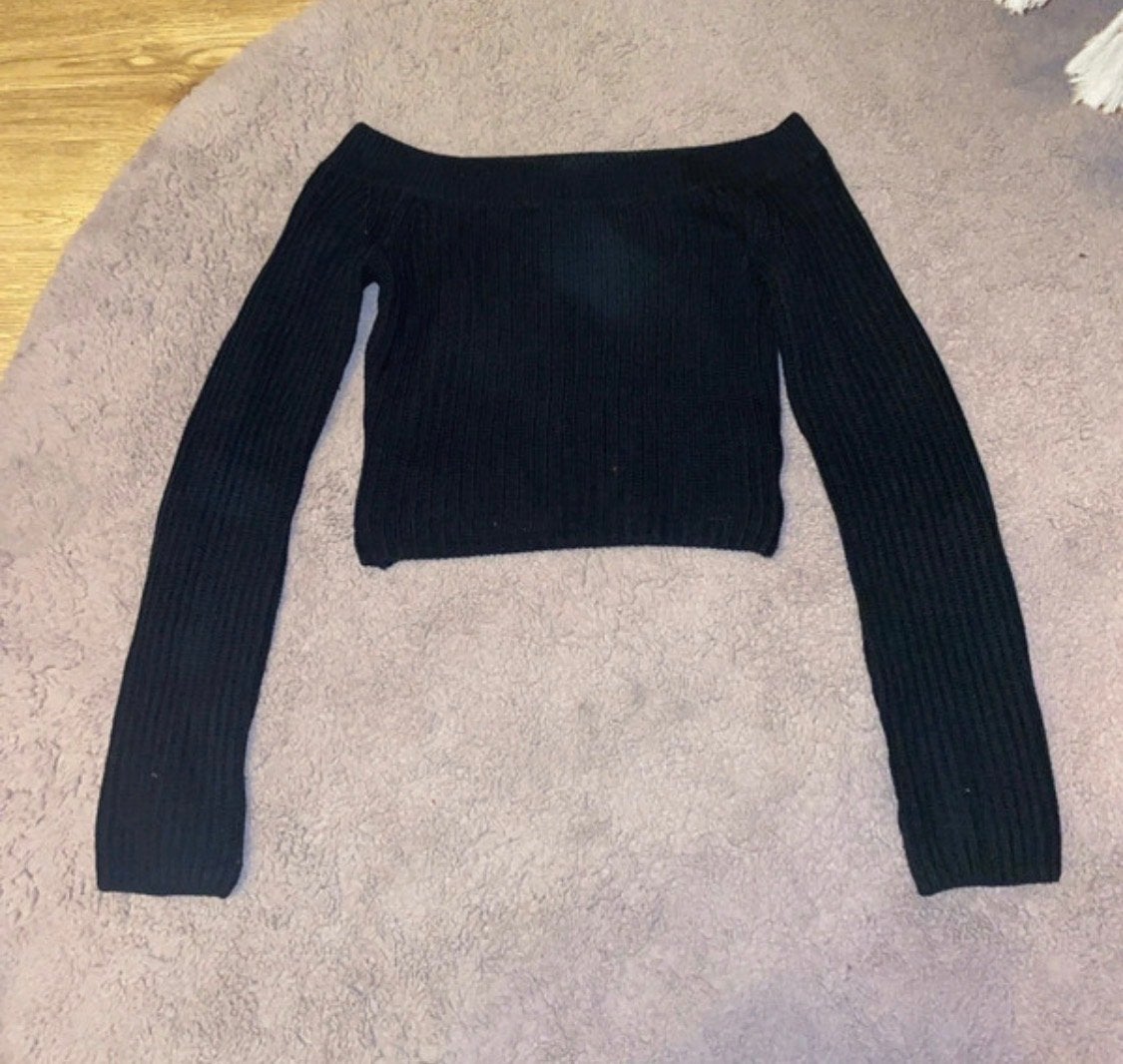 H&M Zwarte Off-Shoulder Ribgebreide Croptop Maat XS, Ophalen of Verzenden, Zo goed als nieuw, Maat 34 (XS) of kleiner, Zwart