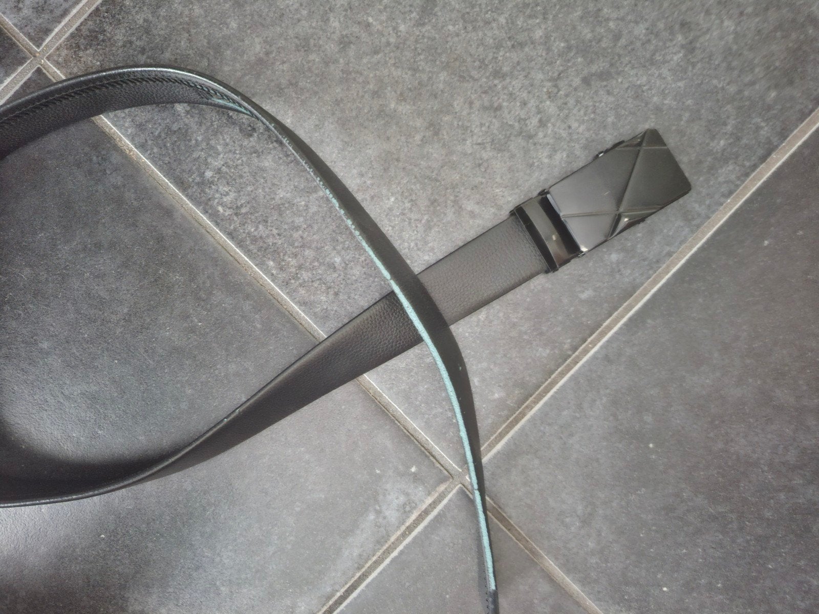 Zwarte riem met automatische gesp - beschadigd, Zwart, Riem of Ceintuur, Gedragen, 105 tot 115 cm