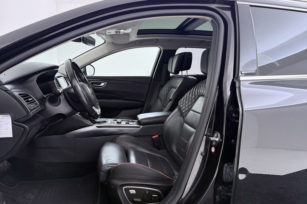 Renault Talisman Estate 1.3 TCe Business Initiale Paris | Pa, Auto's, Renault, 4 cilinders, Zwart, 158 pk, Onderhoudsboekje