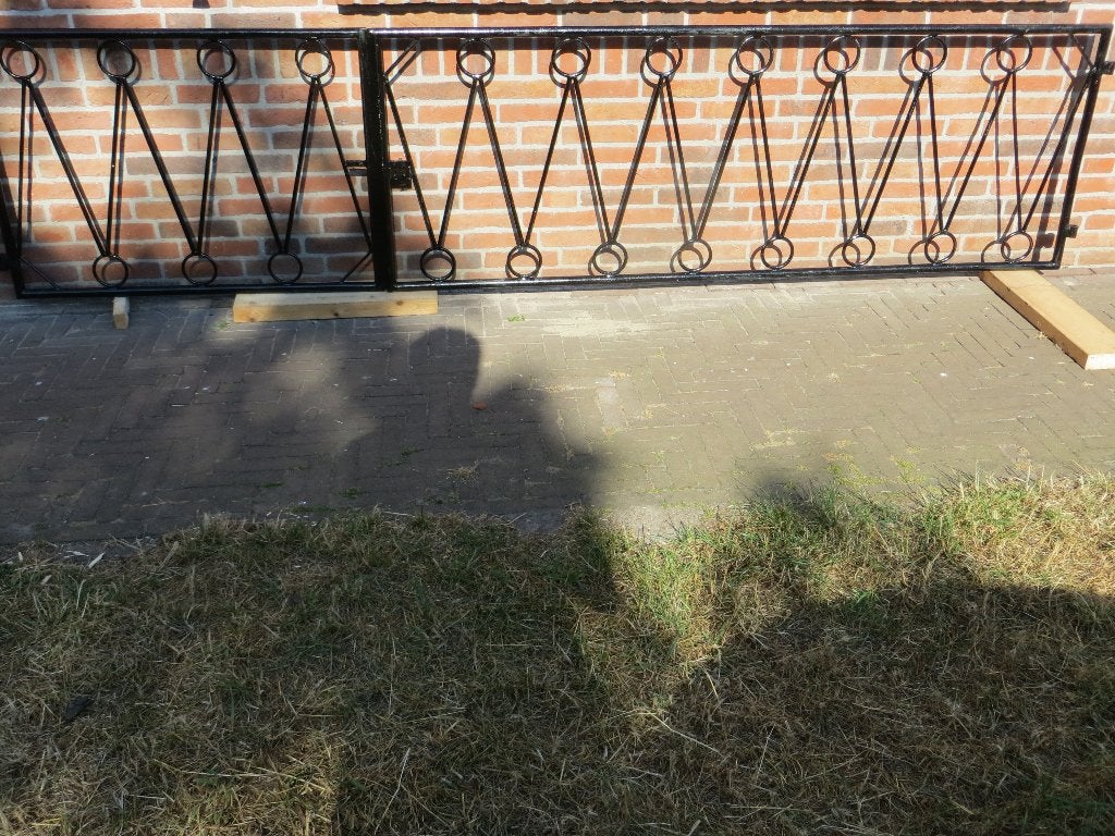 Tuinpoort in twee delen 200 en 100 cm, Tuin en Terras, Ophalen, Gebruikt, Staal, Minder dan 100 cm