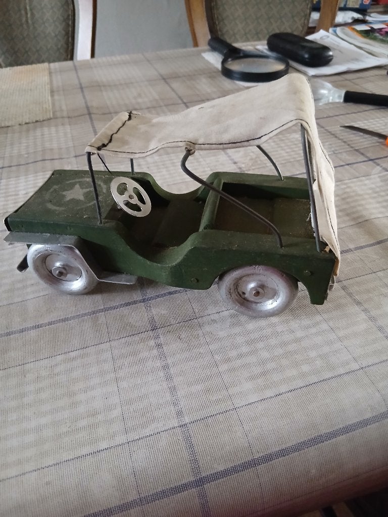 Oude bevrijdings jeep, Verzamelen, Ophalen of Verzenden, Amerika
