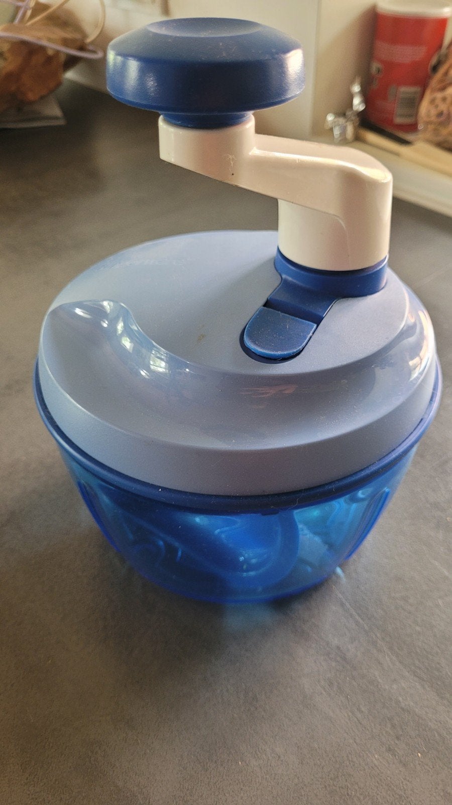 Tupperware Quick Chef - Handige Keukenhulp, Blauw, Overige typen, Ophalen of Verzenden, Met deksel
