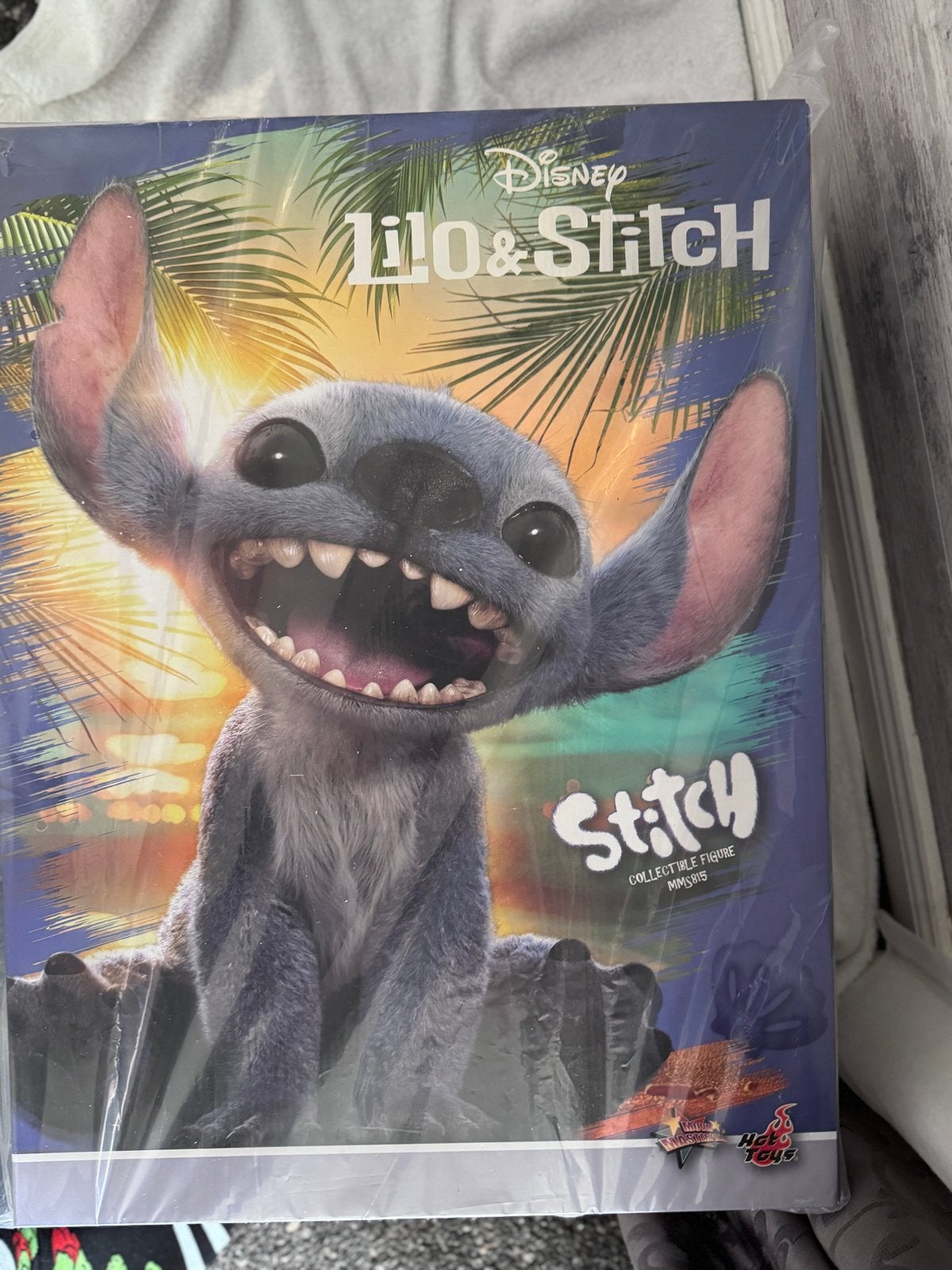 Hot Toys Stitch MMS815 - Nieuw in doos, Kinderen en Baby's, Ophalen of Verzenden, Nieuw