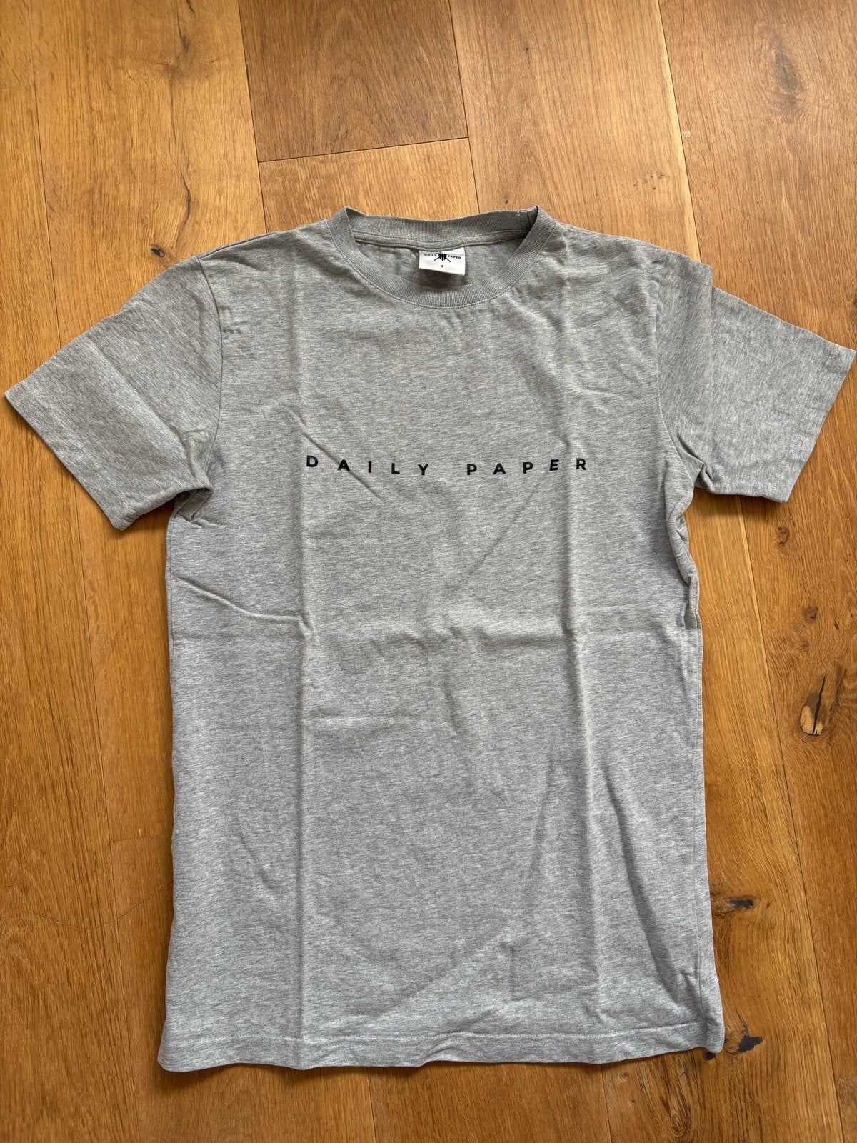 Daily Paper T-shirt - Maat S, Ophalen of Verzenden, Zo goed als nieuw, Maat 46 (S) of kleiner, Grijs