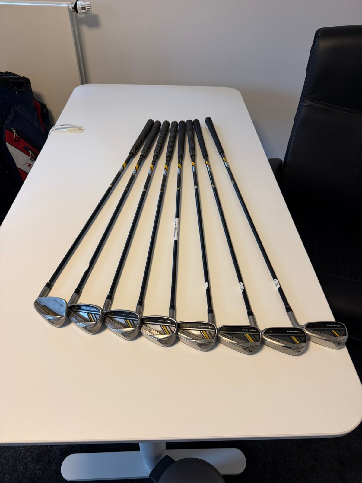 Taylormade RocketFuel ijzerset - R flex - Aw,pw-4 - test ok!