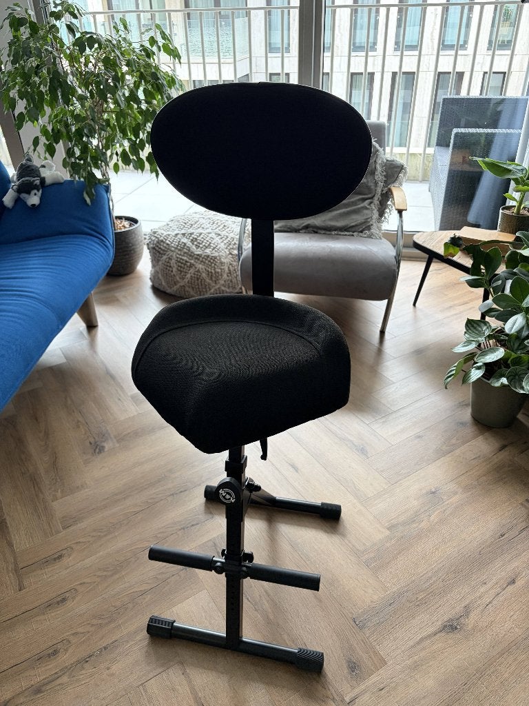 K&M Muzikantenkruk + rugleuning, Ophalen, Zwart, Zo goed als nieuw, Metaal