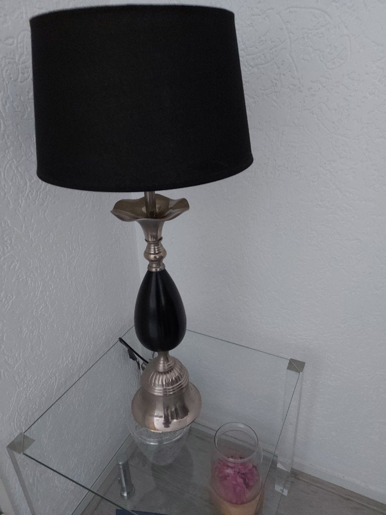 bieden zeer mooie tafellamp hoog model., Ophalen, Inclusief lichtbron, Textiel, E27 (groot)