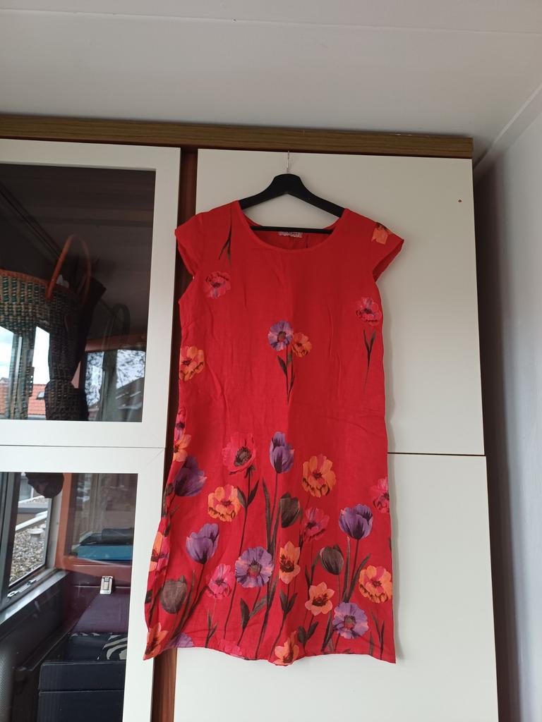 Inshape jurk..zgan, Ophalen of Verzenden, Zo goed als nieuw, Maat 38/40 (M), Boven de knie