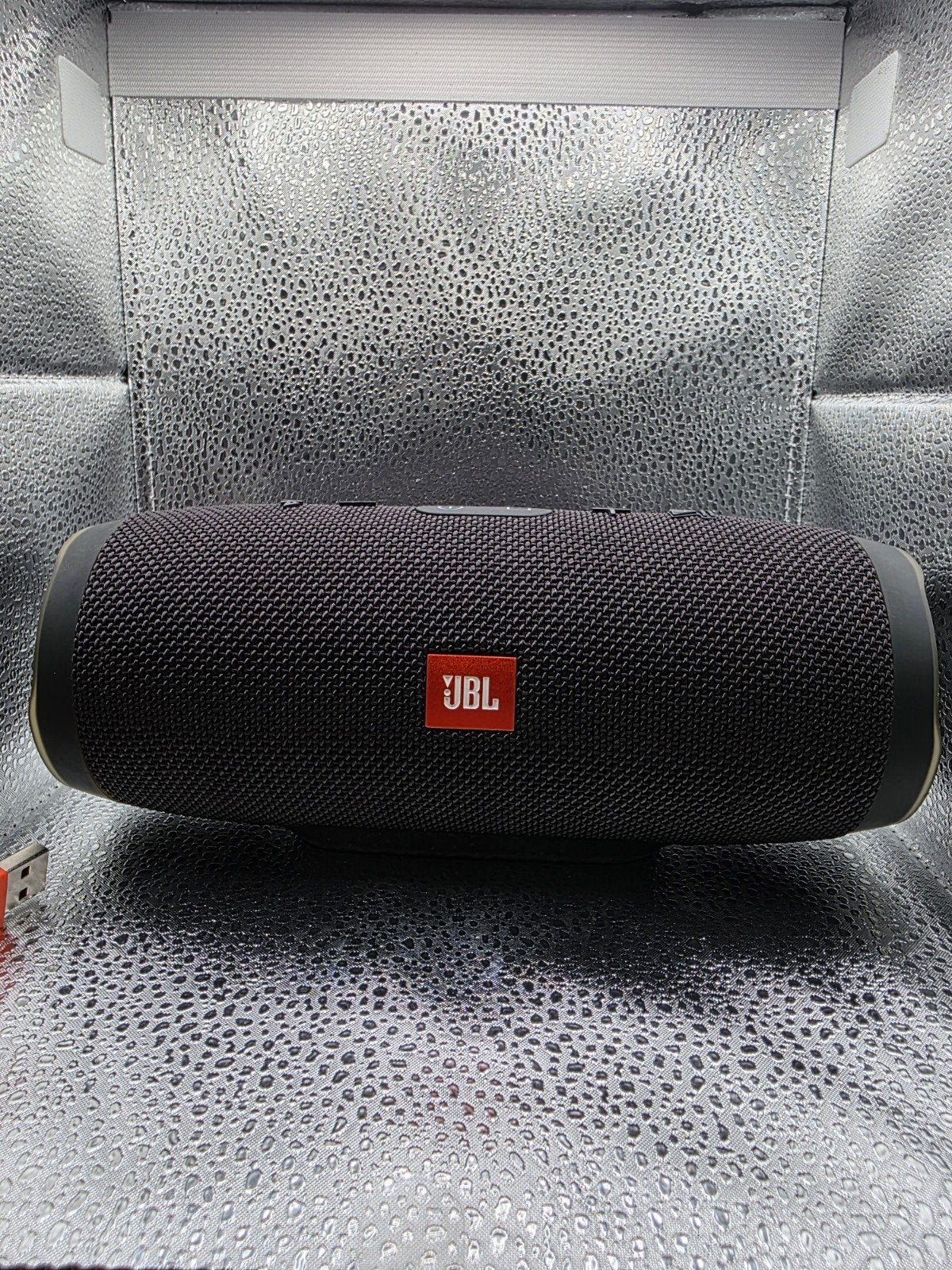 JBL Charge 3 - Perfecte staat met geweldig geluid, Bluetooth, Ophalen of Verzenden, Zo goed als nieuw, Draagbare speaker