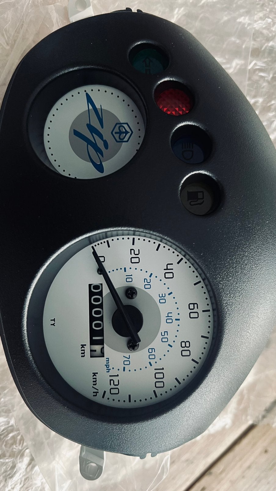 Te koop piaggio zip120 teller nieuw, Fietsen en Brommers, Ophalen of Verzenden, Zo goed als nieuw