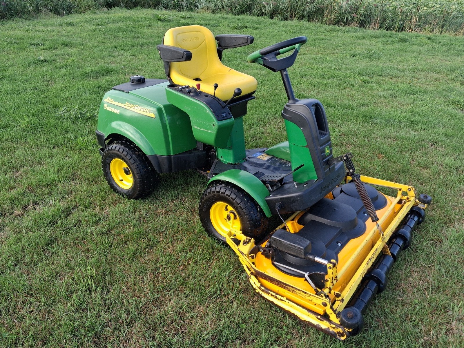johndeere F450 frontmaaier, Cirkelmaaier, Gebruikt, Elektrische starter, Benzine-grasmaaier