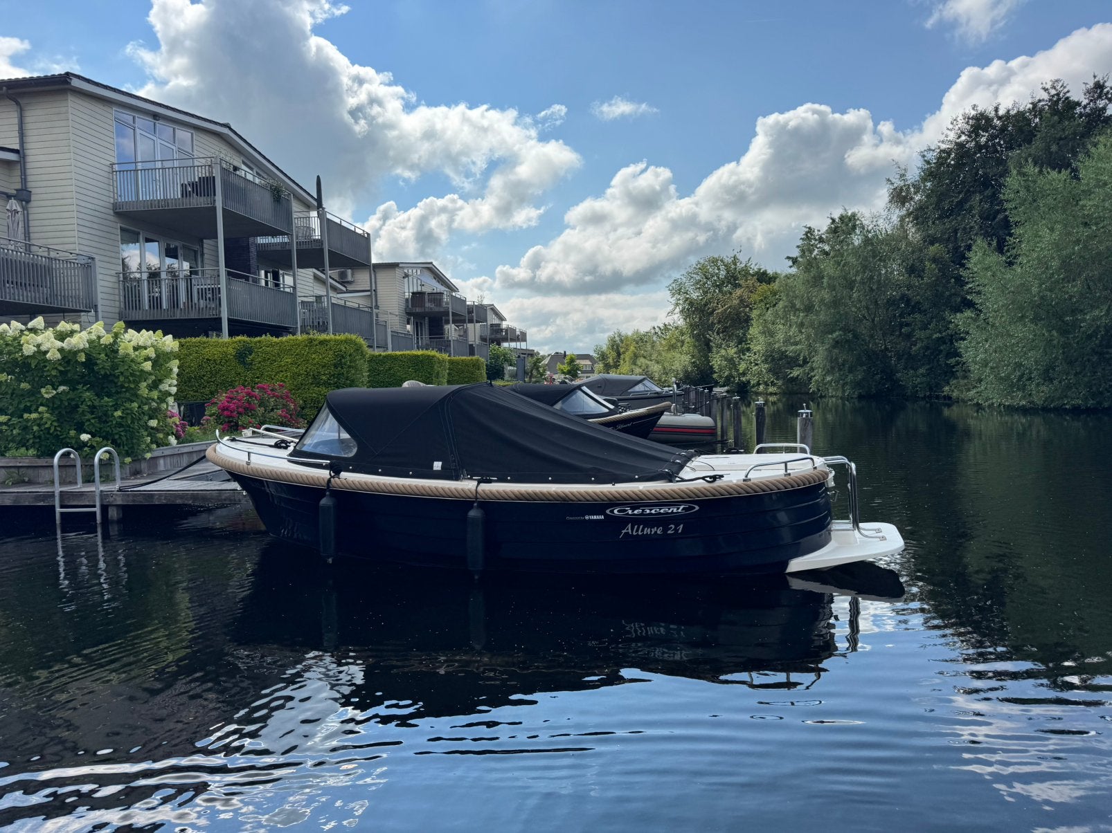 Crescent Allure 21 2014 Yamaha 20 PK Zeer compleet, Watersport en Boten, Overige typen, Rondzit, Zo goed als nieuw, 20 pk