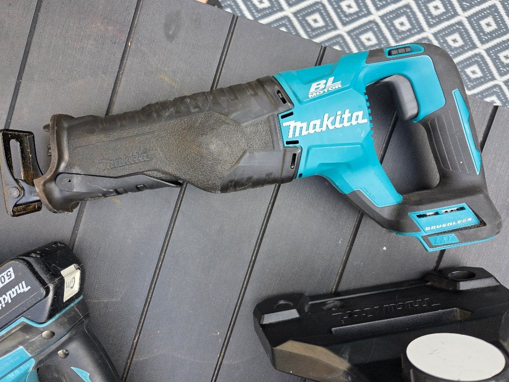 Makita set, Ophalen, Klopboormechanisme, 400 tot 600 watt, Zo goed als nieuw
