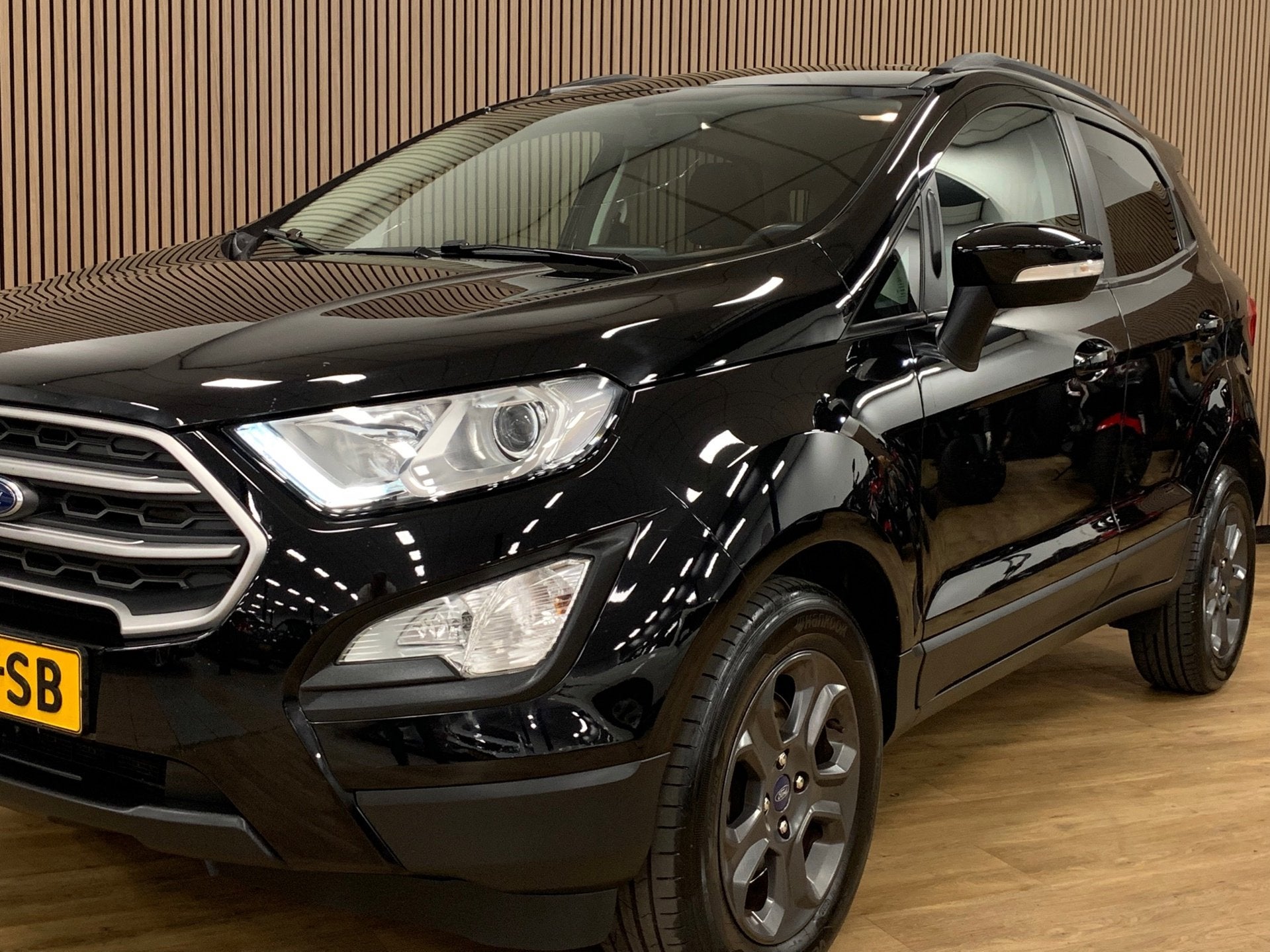 Ford EcoSport 1.0 EcoBoost Trend Ultimate|Camera|Navigatie|9, Auto's, Ford, Voorwielaandrijving, Gebruikt, Ecosport, Zwart