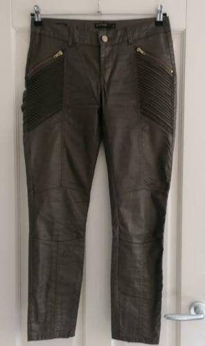 Supertrash skinny broek + coating metallic brons 29 nr 37532, Kleding | Dames, ., Ophalen of Verzenden, Zo goed als nieuw, Maat 36 (S)