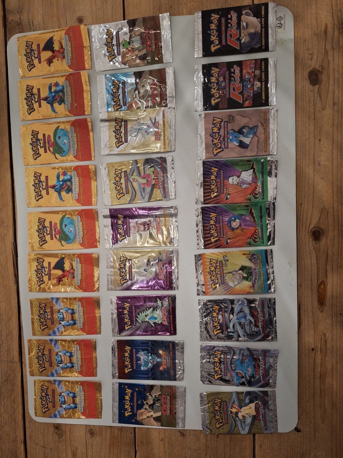 Zeldzame lege Pokémon Booster Packs - Diverse Series, Hobby en Vrije tijd, Ophalen of Verzenden, Gebruikt, Booster, Foil
