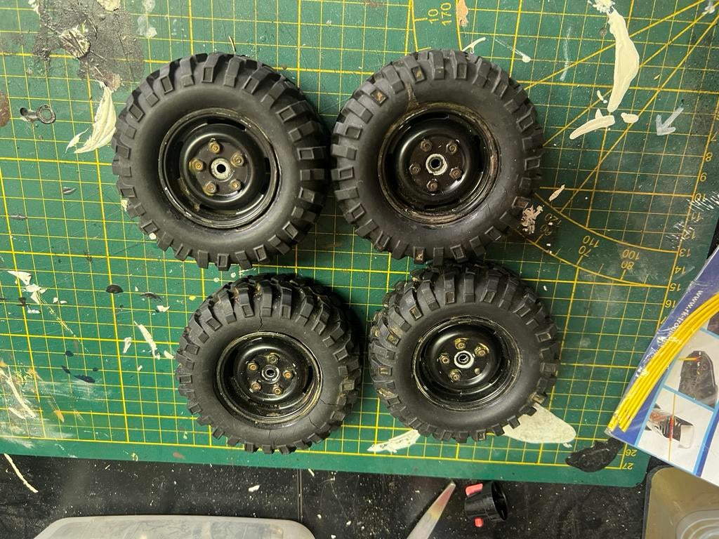 1.9 banden op plastic velgen. Tamiya, Ophalen, Zo goed als nieuw, Onderdeel