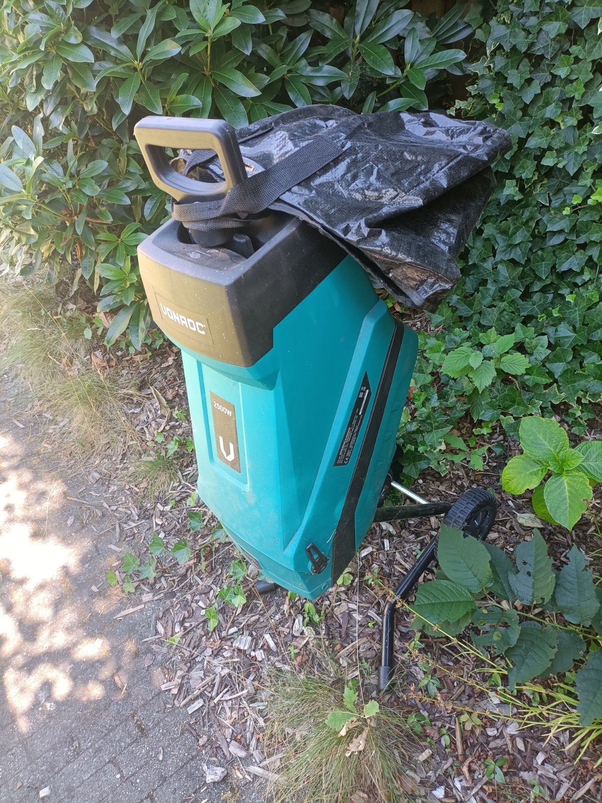 VONROC GS502AC Shredder 2500W - Ophalen Oss/Almere Poort, Ophalen, Zo goed als nieuw