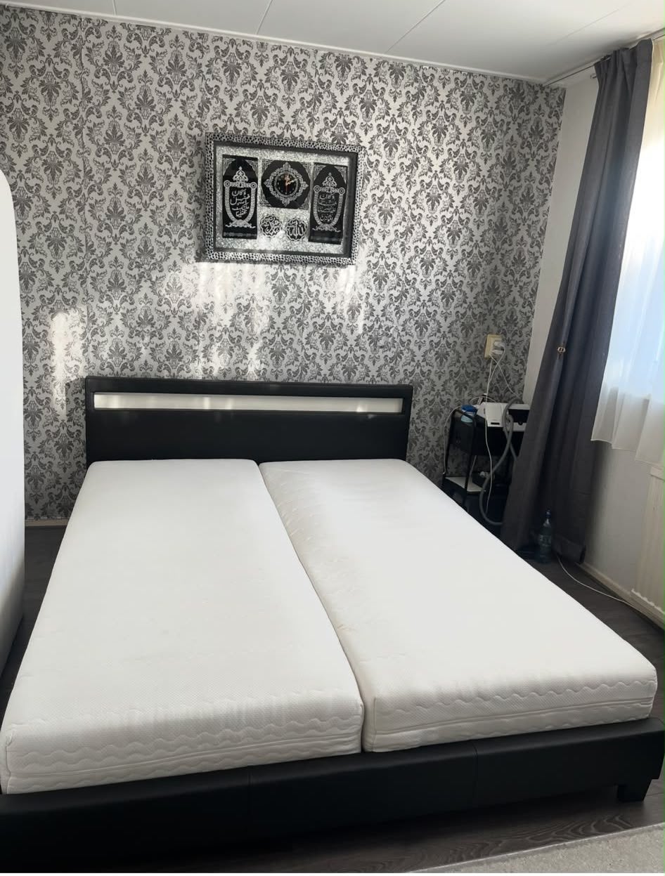 2 persoonsbed, Tweepersoons, Ophalen of Verzenden, Zo goed als nieuw, 200 cm