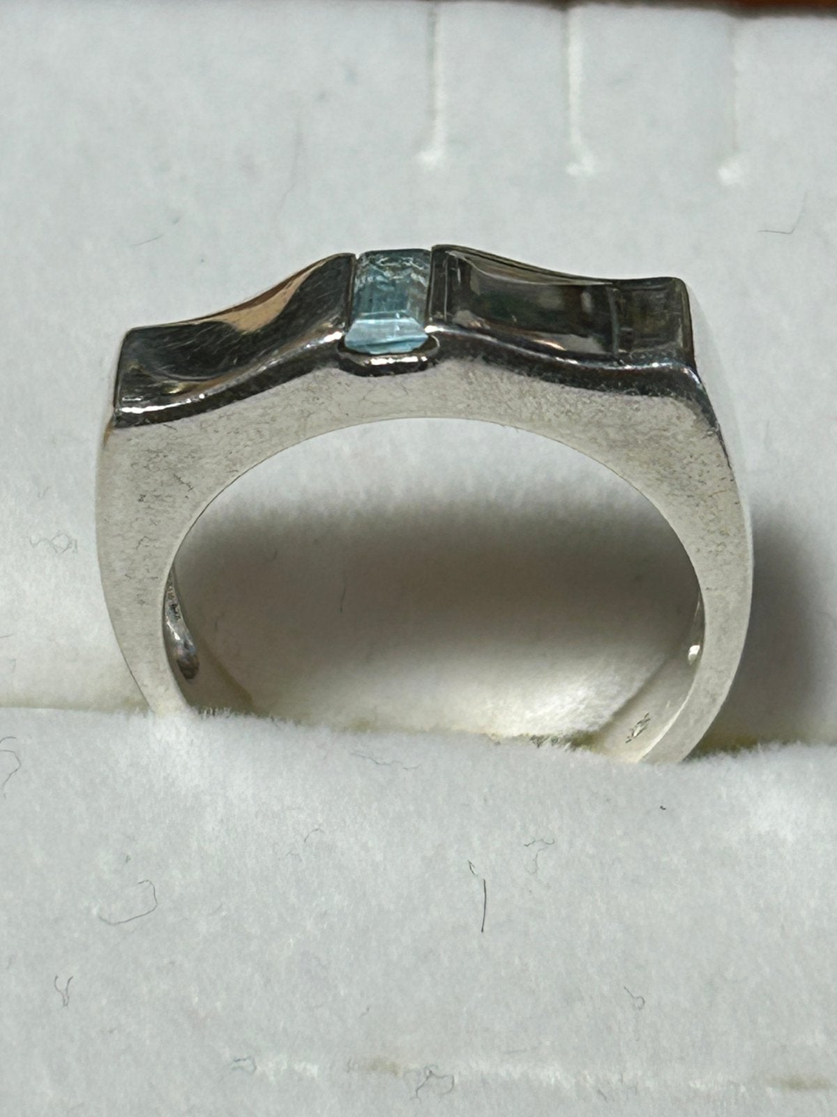 Zilveren ring met blauw steentje, Sieraden, Tassen en Uiterlijk, Antieke sieraden, Verzenden, Zilver, Ring