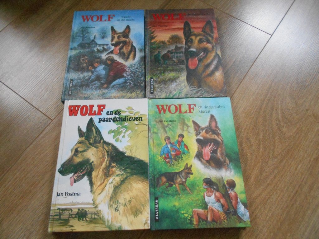 Jan Postma 4 delen van Wolf, Boeken, Ophalen of Verzenden, Zo goed als nieuw