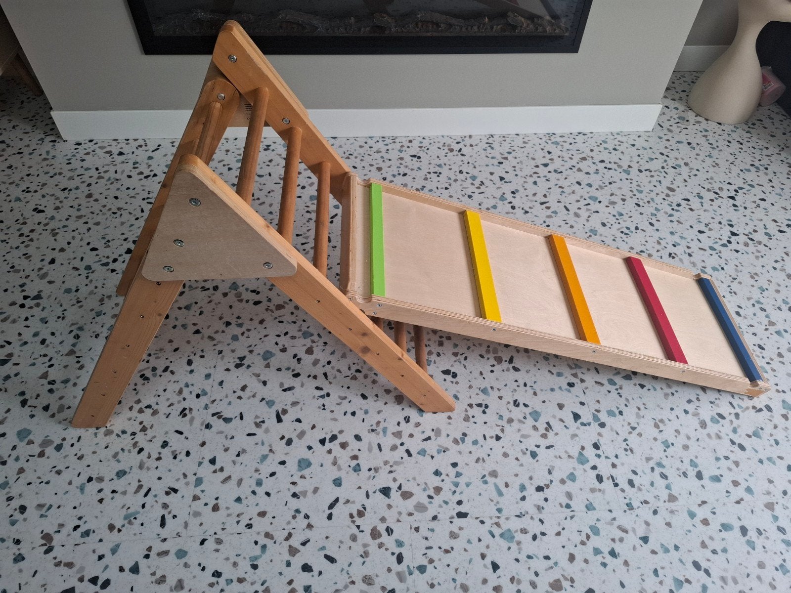 Houten Klimrek klimdriehoek met Glijbaan loopplank, Ophalen, Gebruikt, Glijbaan