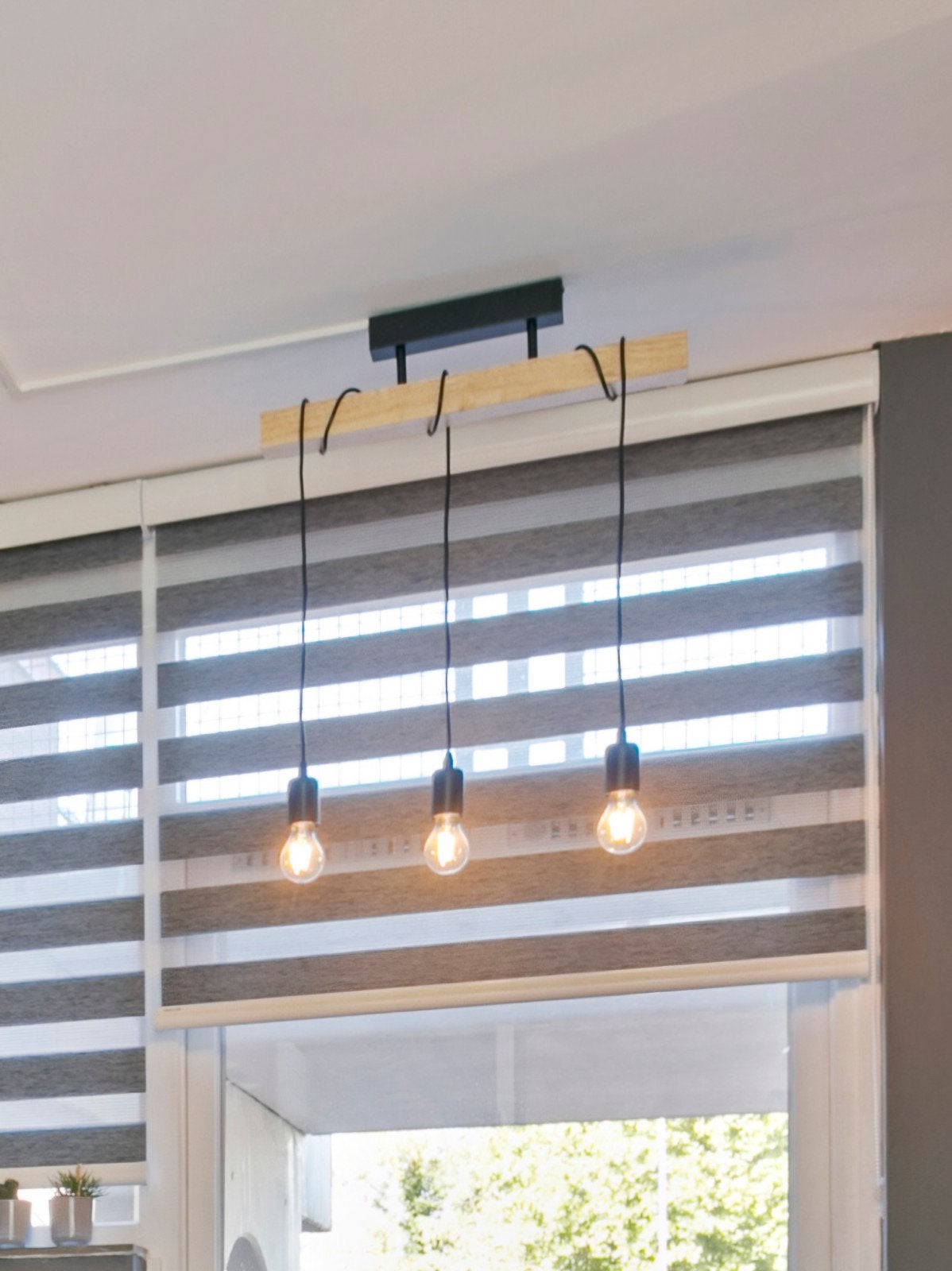Hanglamp met 3 lampen, Ophalen of Verzenden, Zo goed als nieuw, Hout, Industrieel, Modern