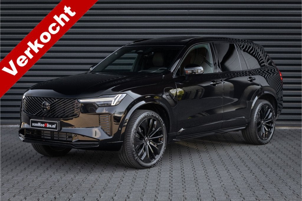 Volvo XC90 T8 Plug-in hybrid AWD Ultra Black Ed. Luchtvering, Gebruikt, Zwart, 4 cilinders, 1969 cc