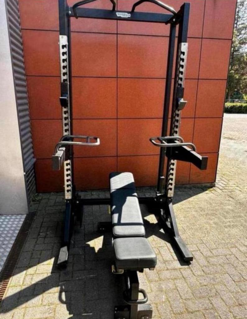 Technogym Pure Strength Halfrack, 147,5kg Gewichten,Bankje, Sport en Fitness, Fitnessmaterialen, Ophalen, Gebruikt, Overige typen