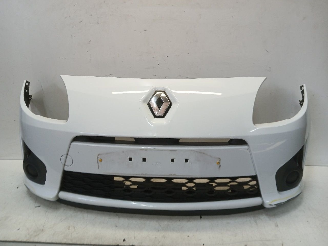Bumper voor Renault Twingo, Onderdelen@venauto.nl, Van der Ven Autorecycling B.V., Gebruikt, Ettenseweg 76, 4706 PB Roosendaal, The Netherlands