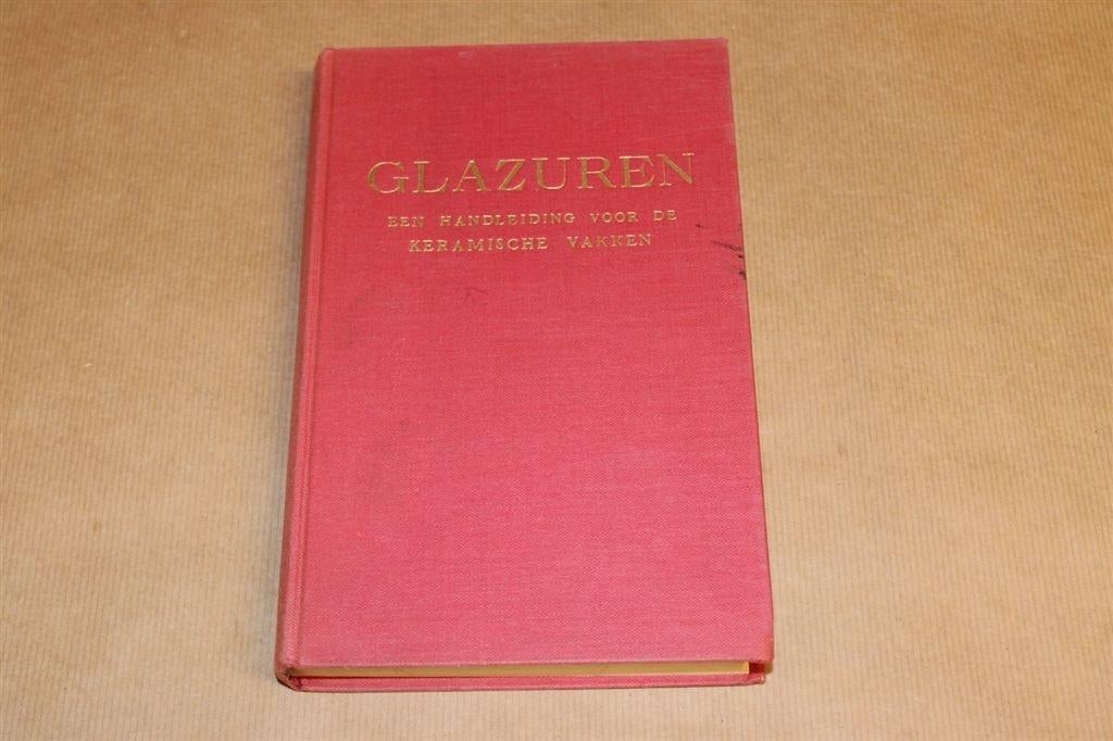 Glazuren - Een handleiding voor de keramische vakken, Ophalen of Verzenden, Gelezen, Overige onderwerpen