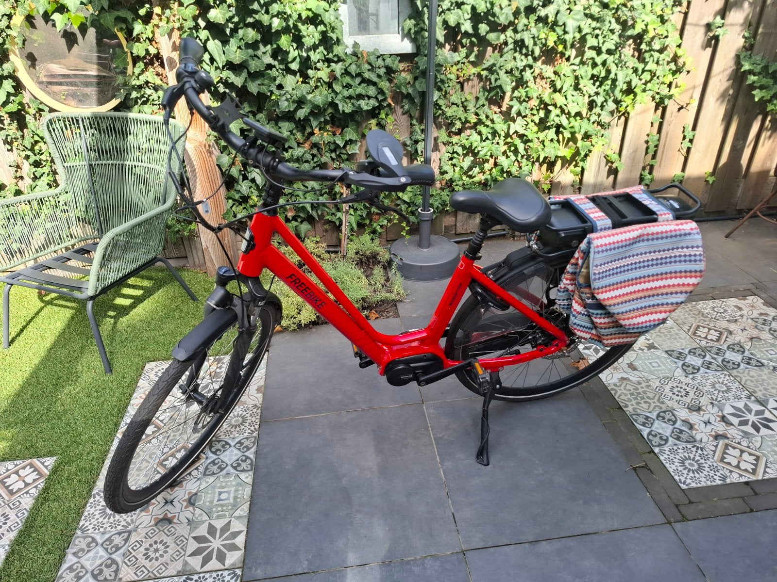 Freebike Manhattan E-bike Damesfiets  Nieuwe Accu & Onderho, Zo goed als nieuw, 47 tot 51 cm, 50 km per accu of meer, Ophalen
