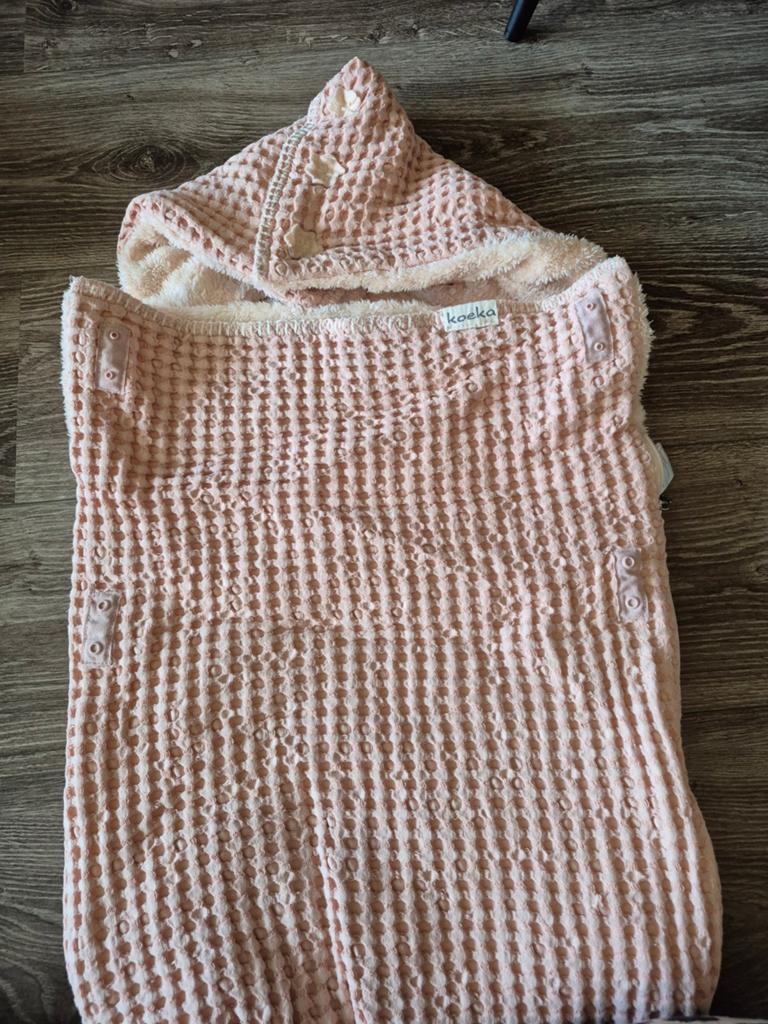 Koeka voetenzak, Kinderen en Baby's, Dekens, Slaapzakjes en Inbakerproducten, Ophalen of Verzenden, Zo goed als nieuw, 70 tot 85 cm