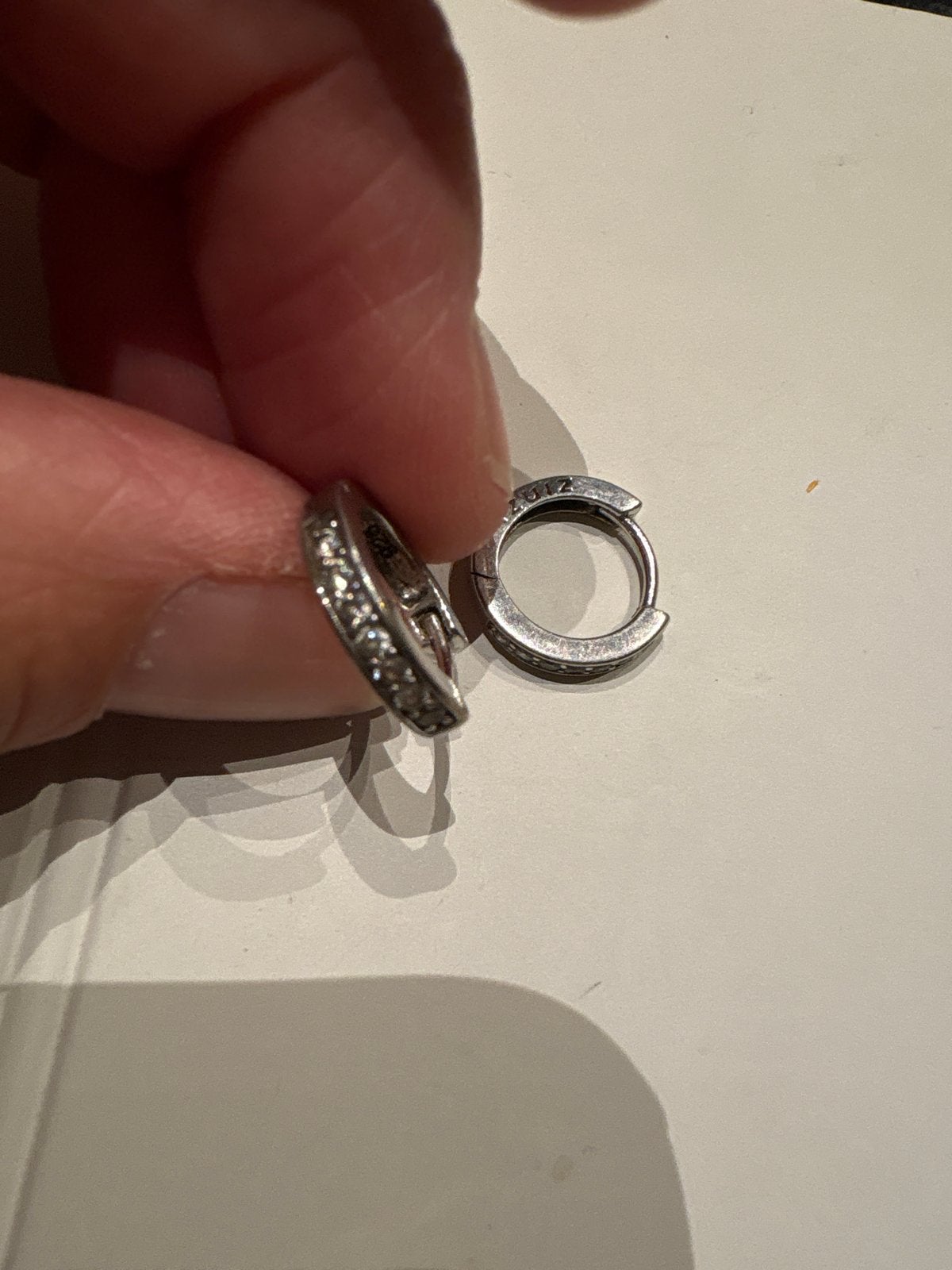 Zinzi zilveren creolen met zirkonia steentjes, Met kristal, Ophalen of Verzenden, Zilver, Zilver