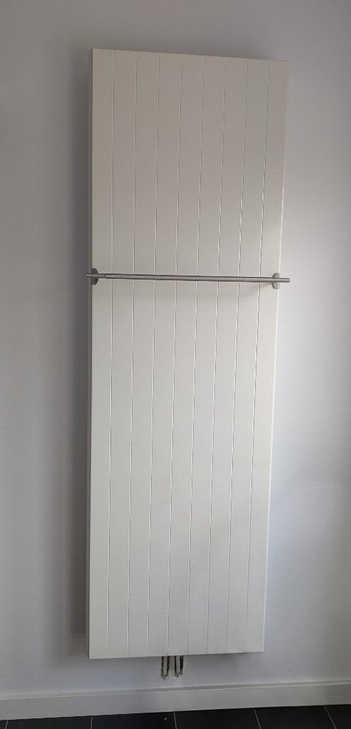 Radson Faro V designradiator -  Type 22 (1950x600mm), Doe-het-zelf en Verbouw, Ophalen, Gebruikt, Radiator, 60 tot 150 cm
