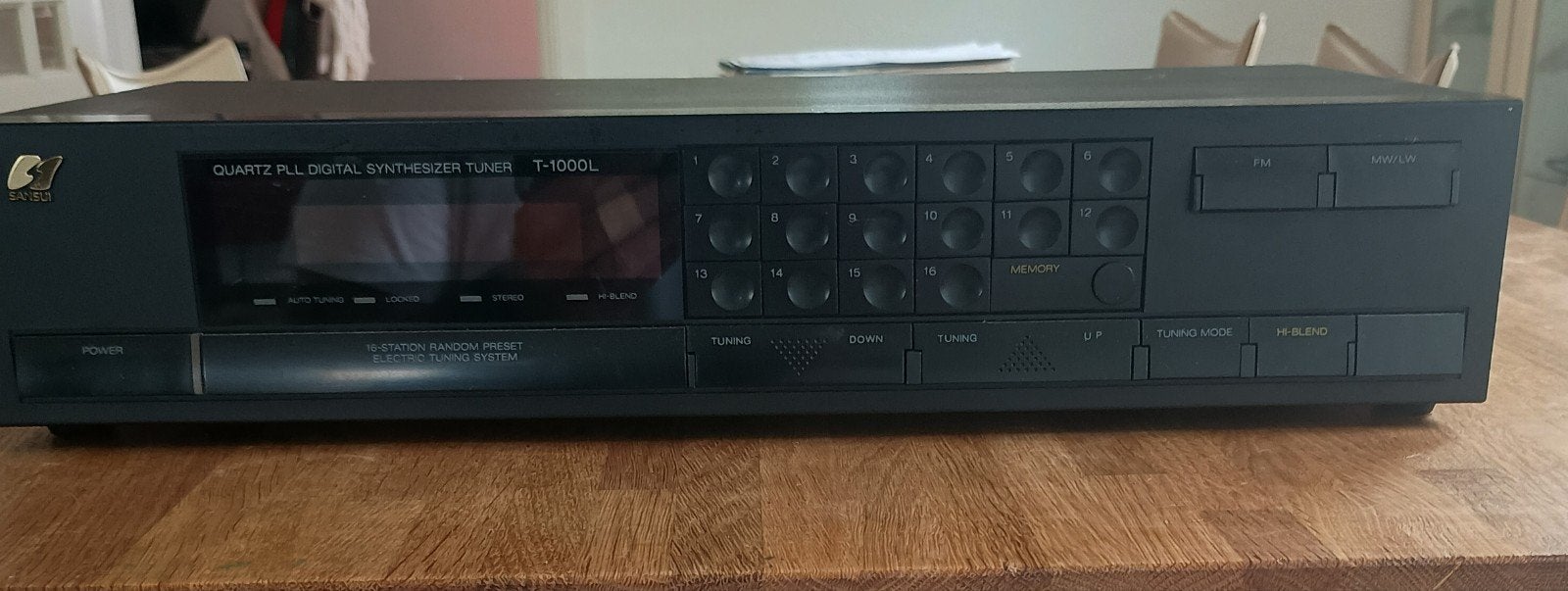 Sansui T-1000L Quartz PLL Digitale Synthesizer Tuner, Ophalen, Gebruikt, Analoog