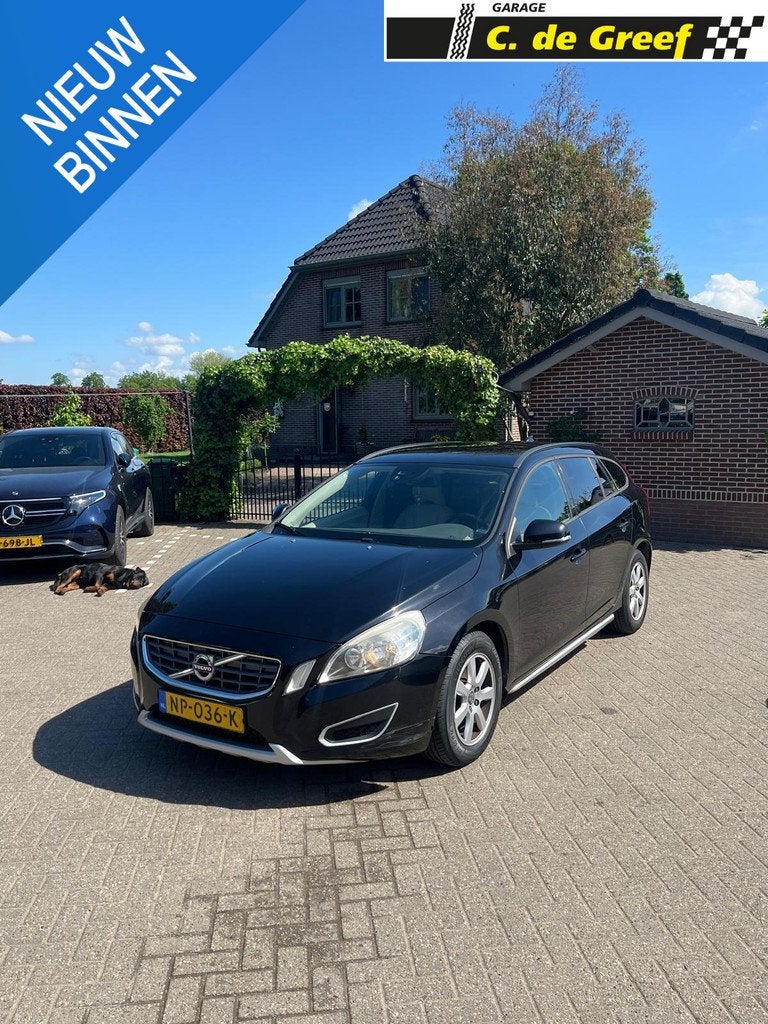 Volvo V60 1.6 D2 R-Design, Auto's, Volvo, Bedrijf, Te koop, V60, Cruise Control, Dakrails, Start-stop-systeem, Diesel, Euro 5