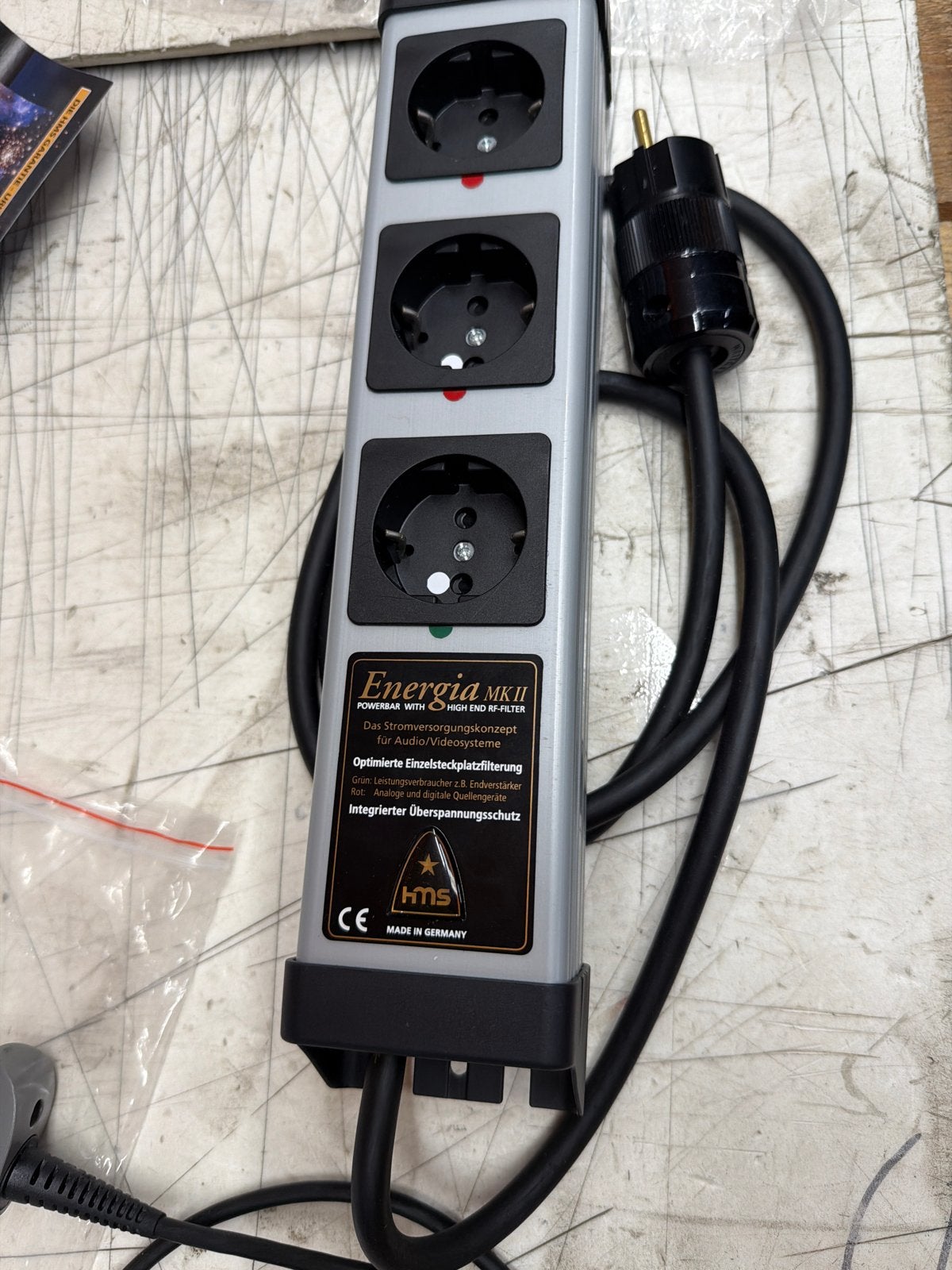 HMS Energia MKII Powerbar met RF-filter, Ophalen of Verzenden, Zo goed als nieuw, Nvt, Minder dan 2 meter